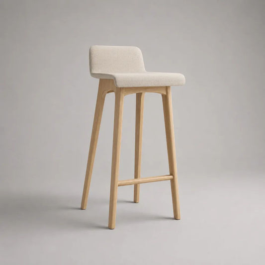 Barhocker mit Rückenlehne aus massivem Eschenholz und Polyester-Bouclé, Creme/Natur, 48 x 50 x 91 cm, Sitzhöhe 65 cm