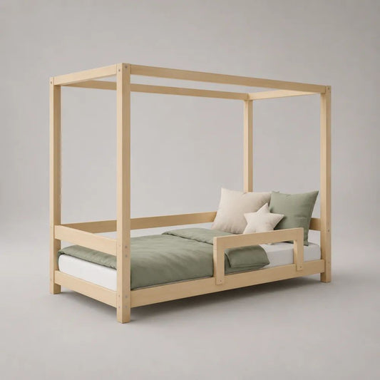 Kinderhausbett aus massivem Kiefernholz mit Lattenrost und Rausfallschutz, Liegefläche 90 x 200 cm, Naturholz